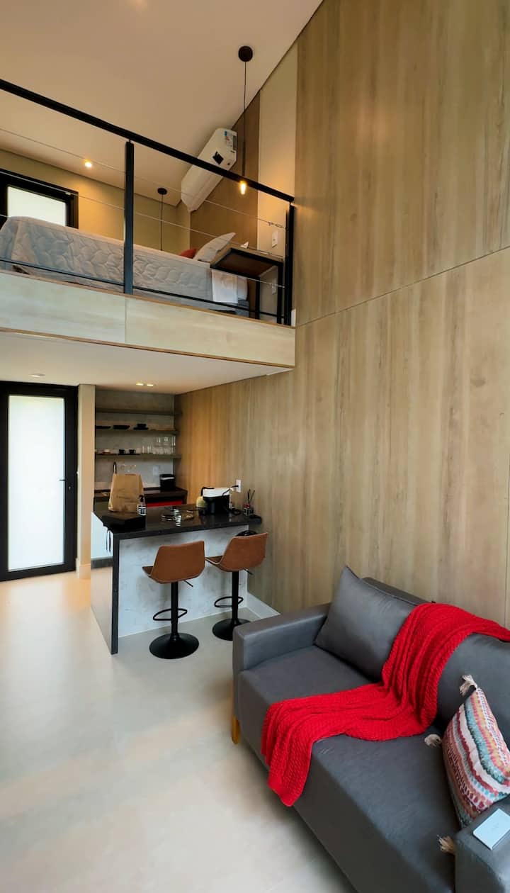 Loft Luxuoso Piscina Privativa Lareira E Vista - Serra Negra
