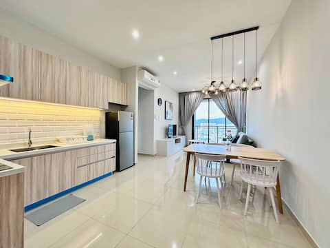 3BR Homestay NEW Iconic Regency