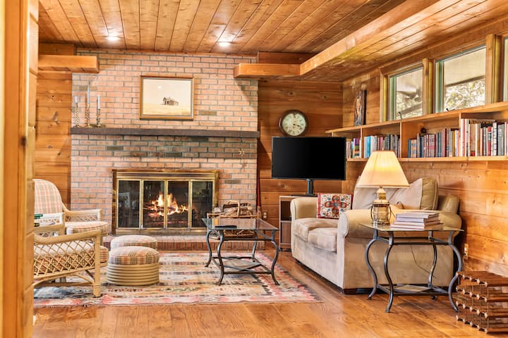 A Cozy Stay At The Bay - With Beach Access - Mattituck, NY