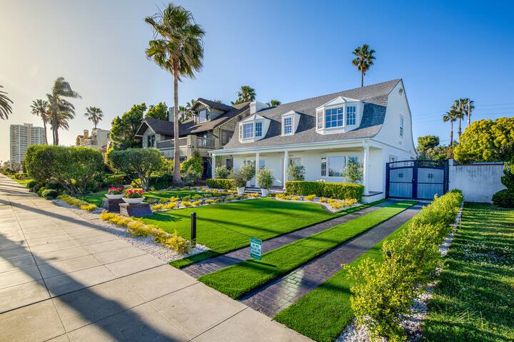 Luxurious Oceanfront Retreat in Long Beach! gallery image 2