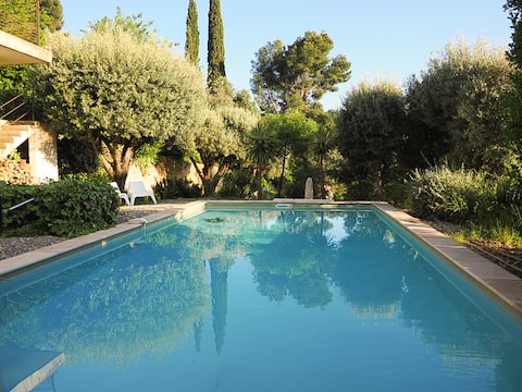 Villa with exceptional dominant view