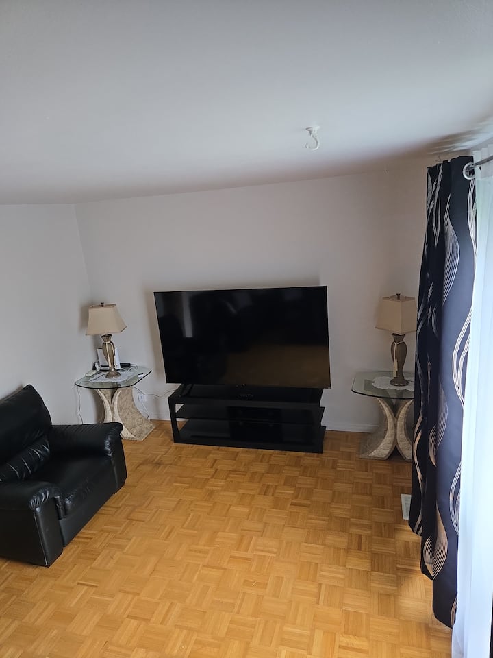 J&m Home - Chatham-Kent