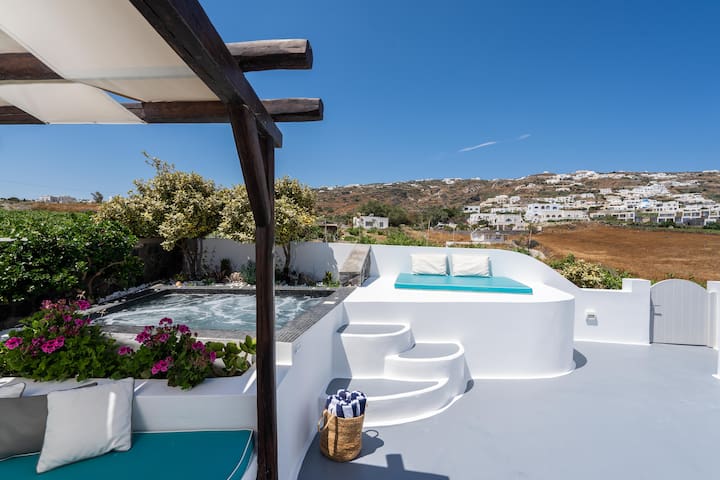 East Side Santorini Private Villa