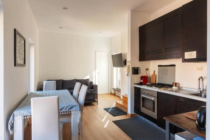 Pantheon Penthouse with Terrace gallery image 3