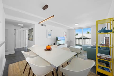 Miami Surfside Beach Condo Free Parking