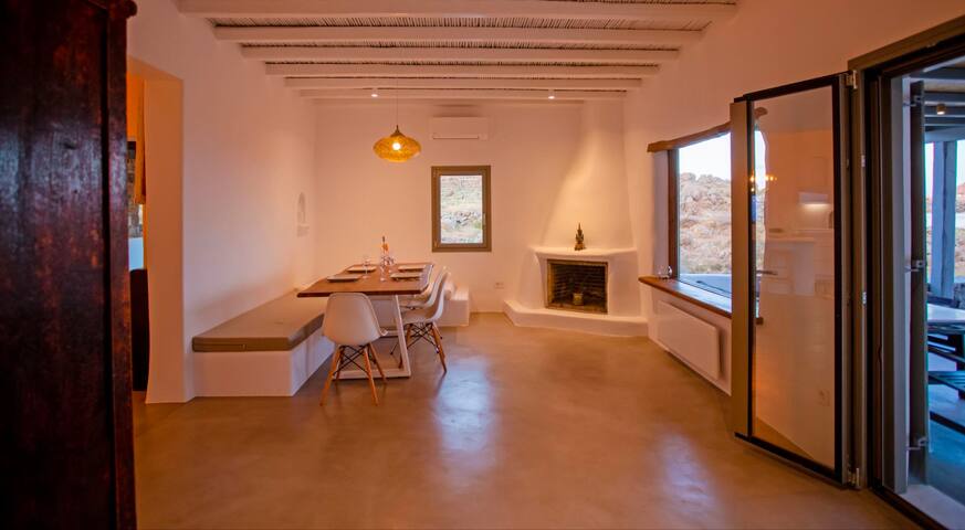 Private Villa Verdigris, Infinity Pool Sea Views. gallery image 5