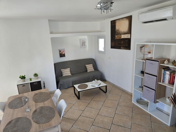 Les Villas Luboregard, Gîte De 45 M2 Avec Piscine - ibis budget Cavaillon