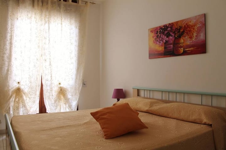 camera da letto matrimoniale - primo piano