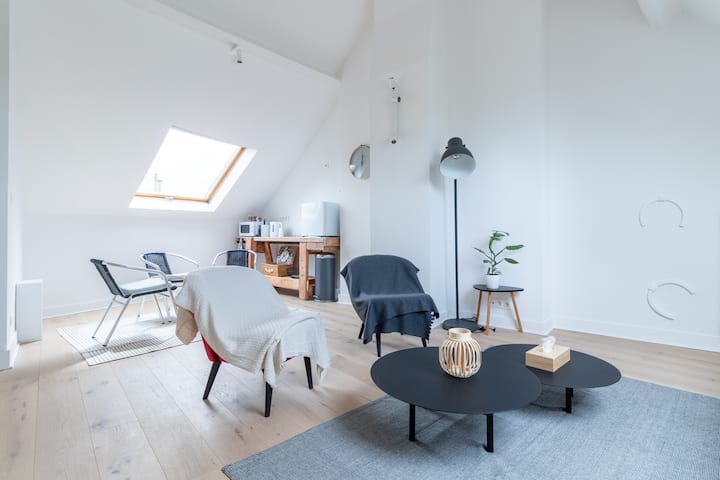 Beautiful Apartment In Kasteleinsplein - Ixelles
