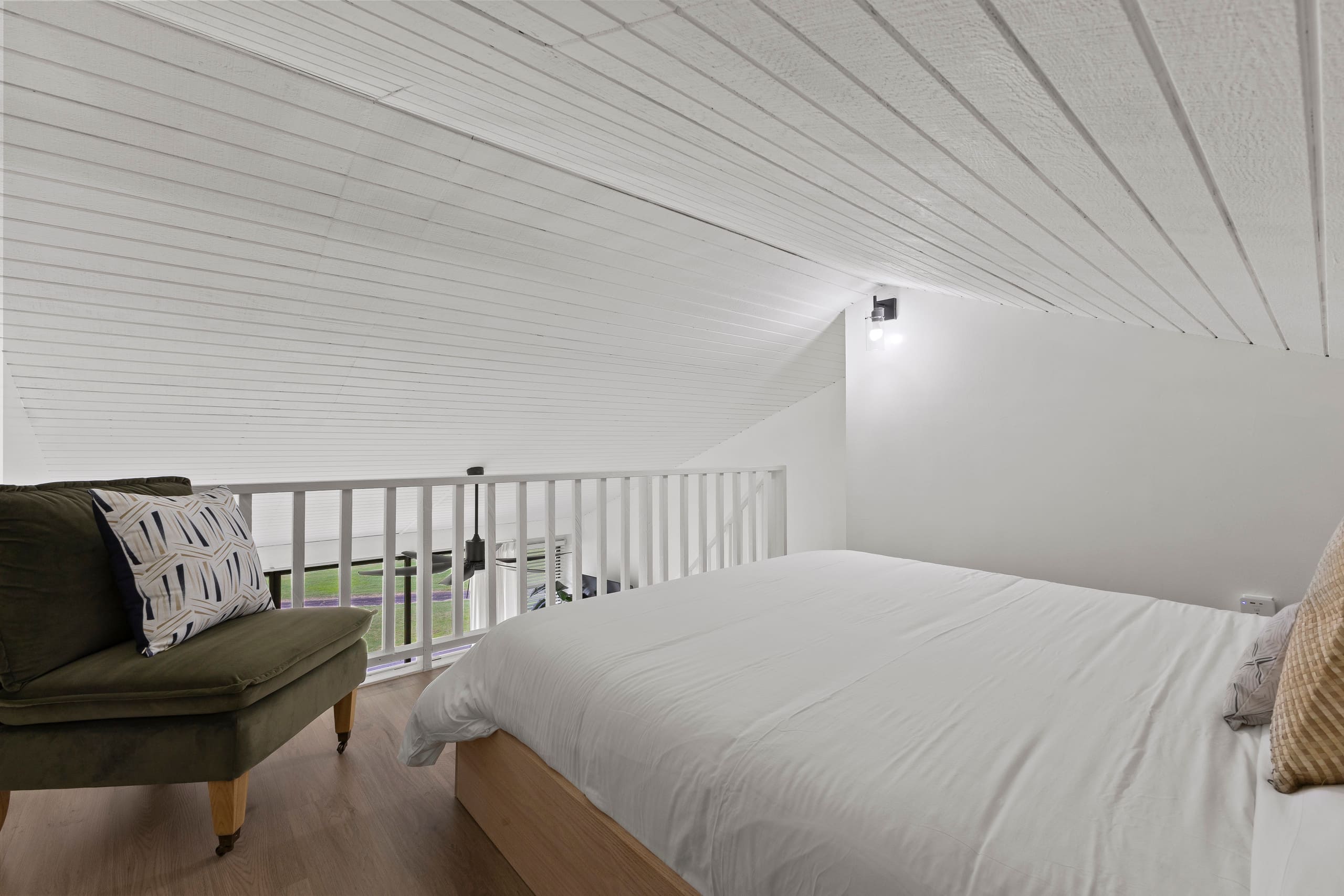 1BR Loft on Golf Course | Walk to Turtle Bay Beach - Image 12