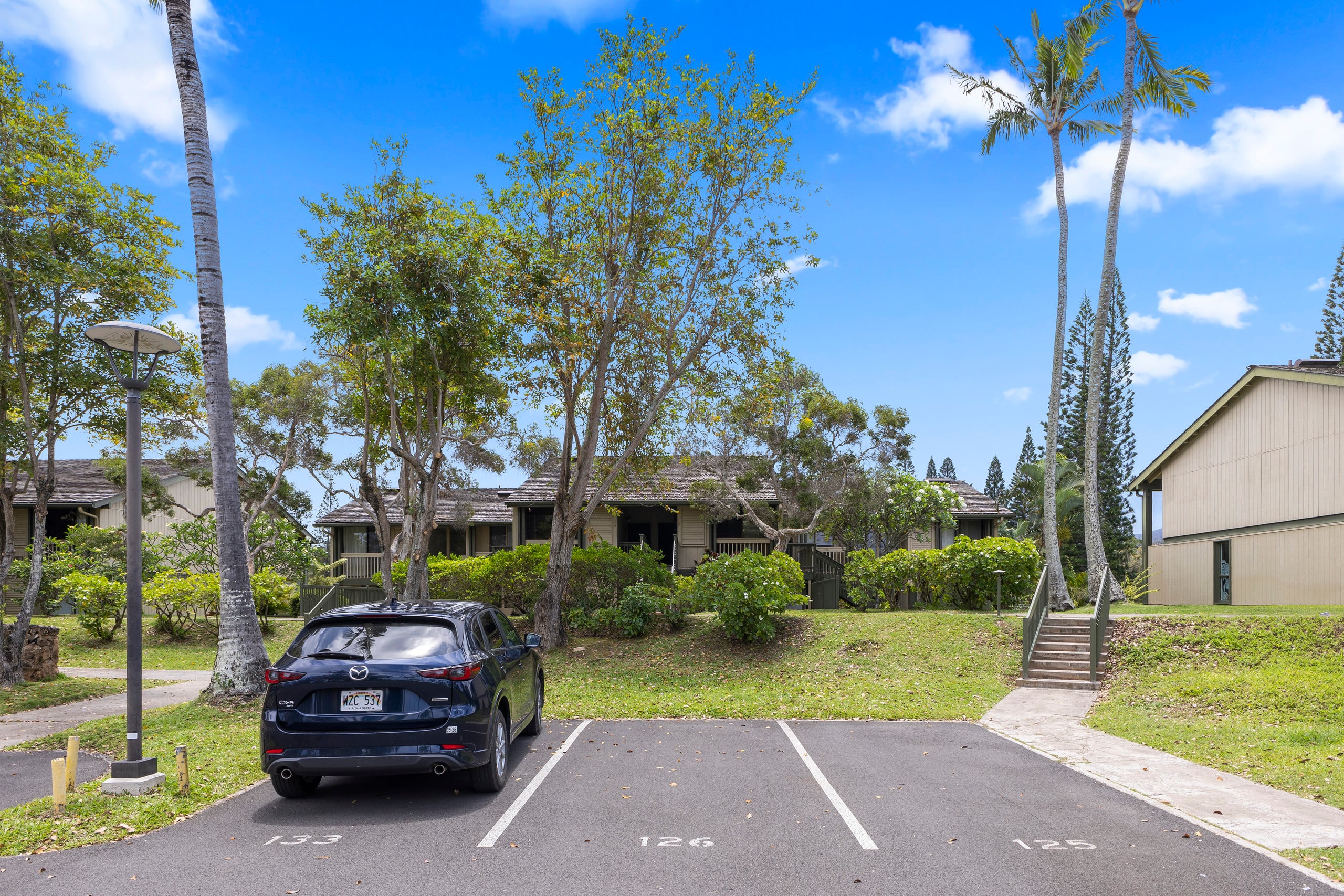 1BR Loft on Golf Course | Walk to Turtle Bay Beach - Image 20