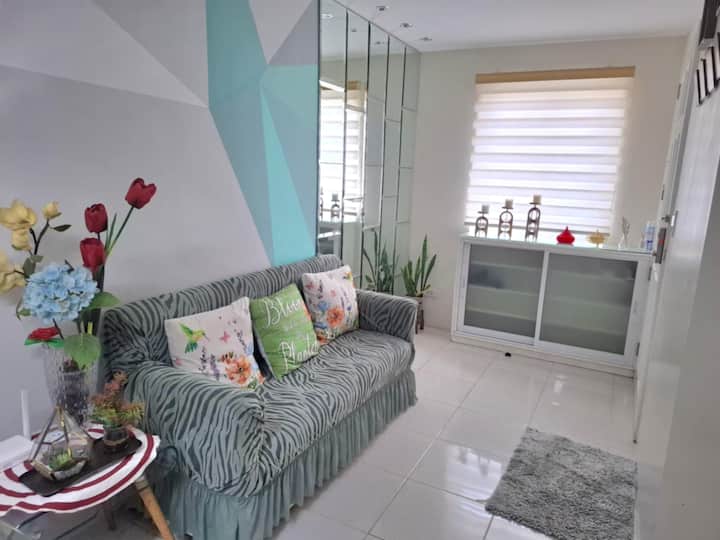 Cozy Townhouse - Ibaan
