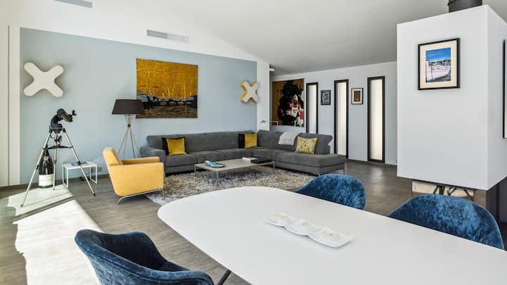 غرفة المعيشة