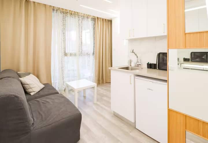 Renovated Studio In The Action 2 - Jeruzsálem
