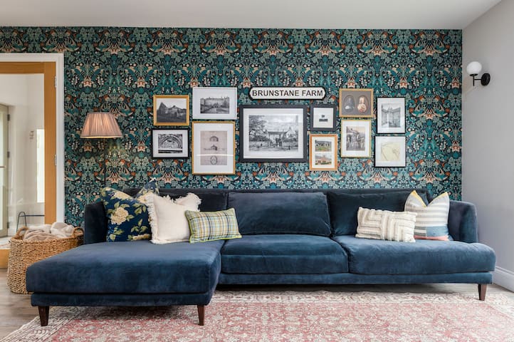 Brunstane House – 15 mins to City Centre