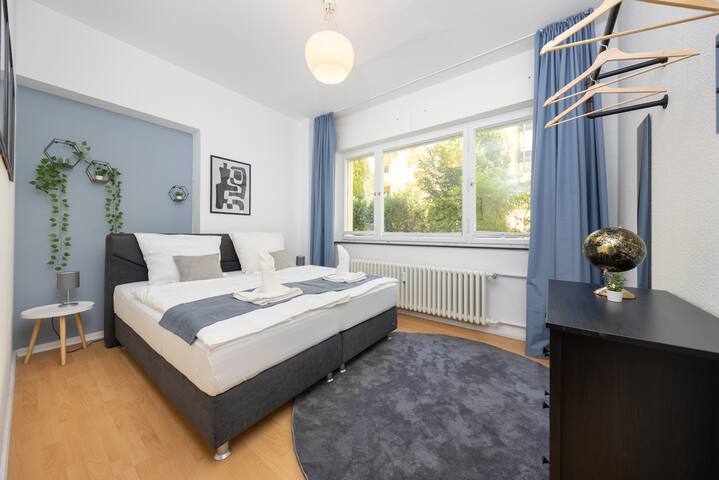 Max 11P. /3 SZ/2 Bäder/ nähe Hauptbahnhof gallery image 5