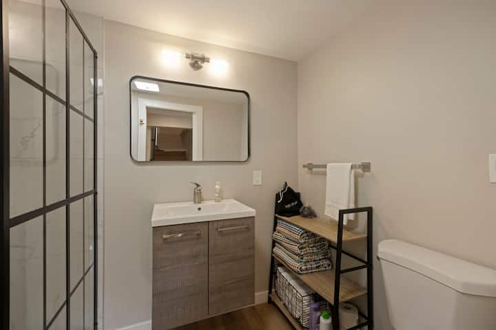 Private Seattle Unit – Perfect For 1–3 Month Stay - Seattle