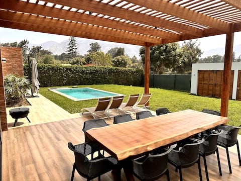 Modern Country House in Condominium
