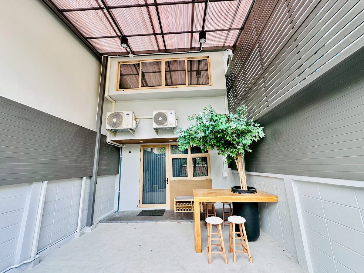 Townhome @ BTS Ha Yaek Lat Phrao