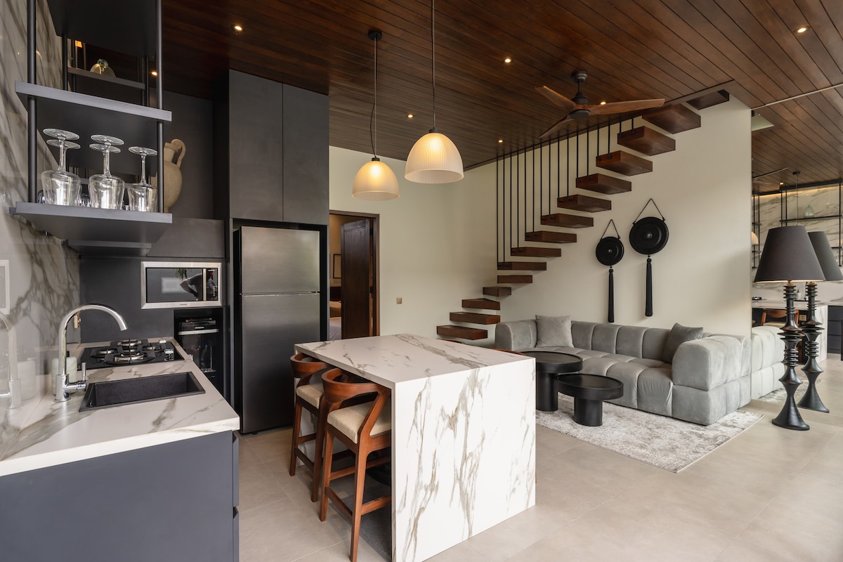 Villa in Canggu · ★4.94 · 2 bedrooms · 2 beds · 2 baths, Airbnb-Vergleich