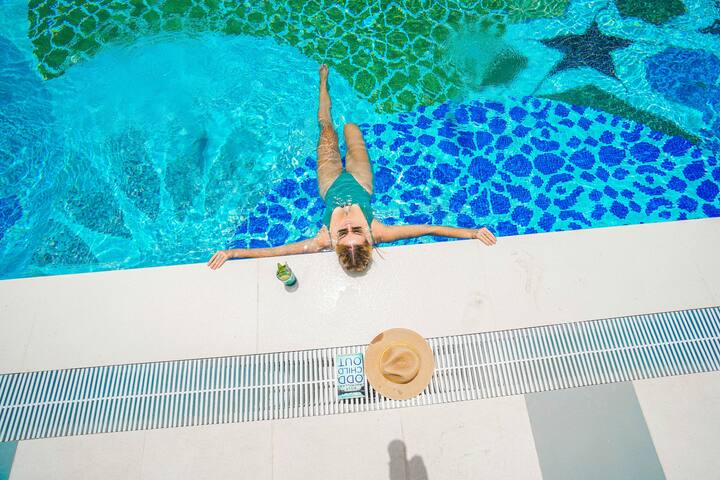 Andaz Dubai The Palm managed Airbnb listing 3