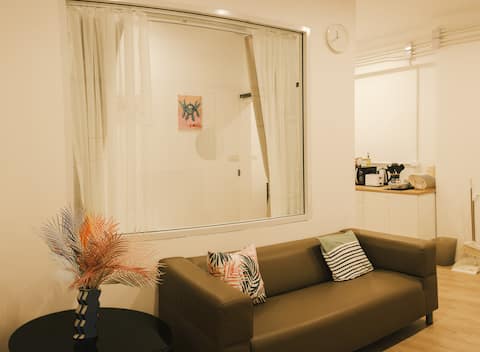 City Silom I King Bed I Sleep 3 I 2 Bedroom