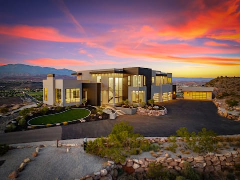 Zion Mountain | Pool, Hot Tub, BBQ & Pickleball