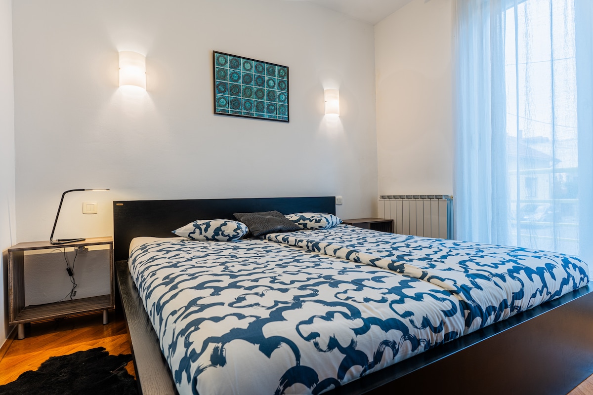 Corner Apartment