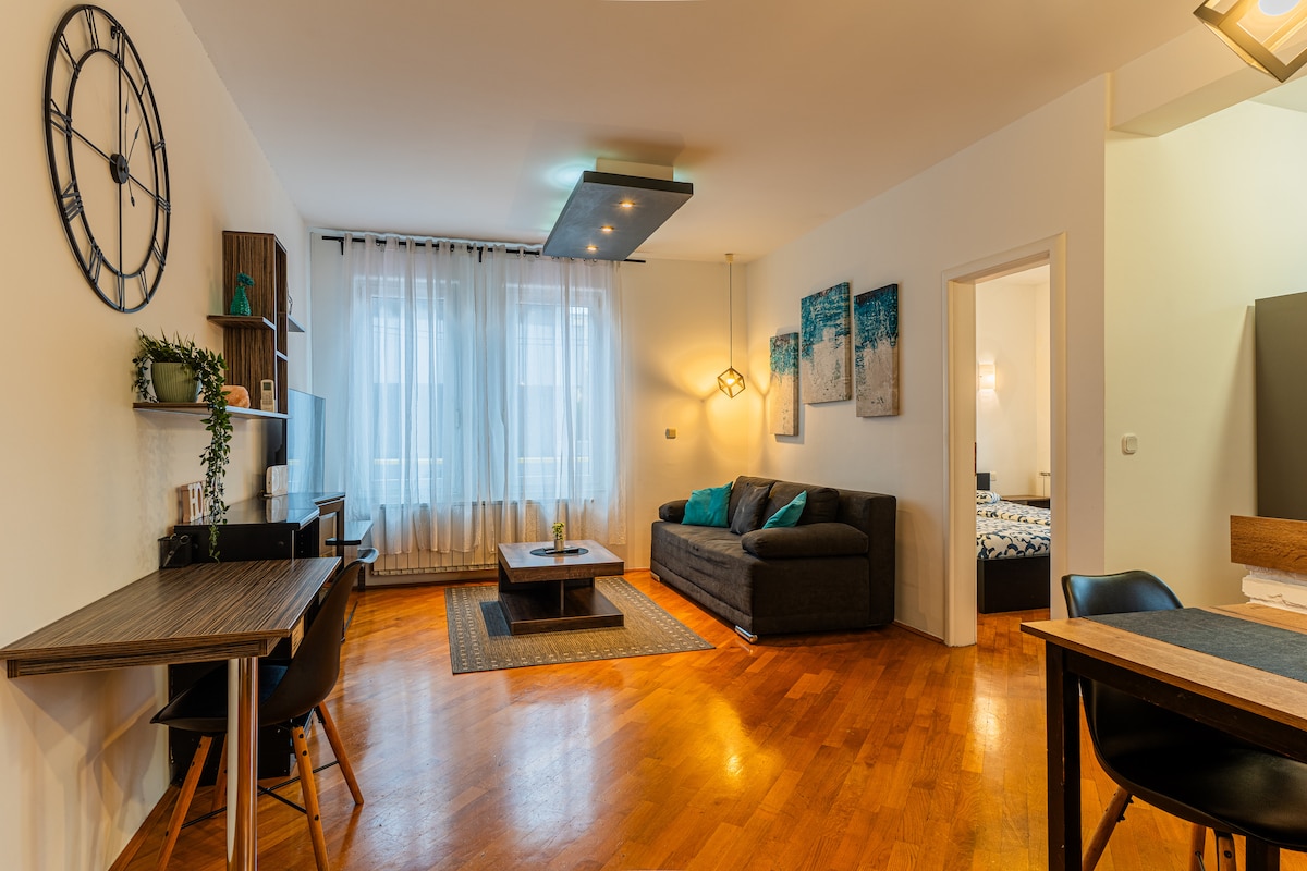 Corner Apartment