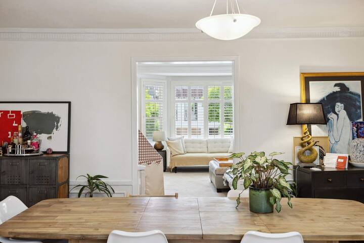 Lux Marina 3BR +Garden | 30+ Day gallery image 3