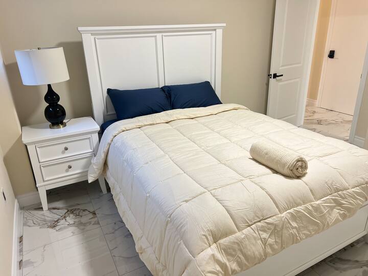 Luxury 2 B Apartment Port Hope - Port Hope
