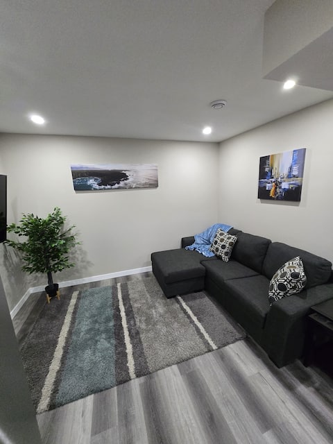 Popular Airbnb listing: Loadmoris Haven in Holmwood Sector