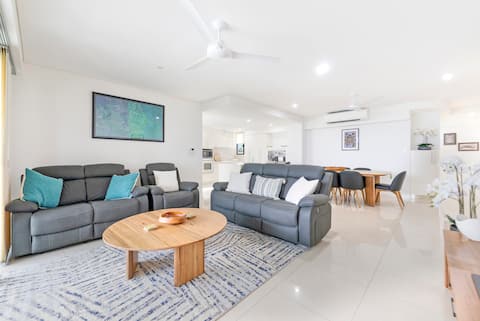 Harbour Edge—Moments from Darwin Waterfront & CBD