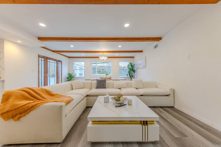 Modern One-Story Home + Relaxing Yard Space gallery image 4