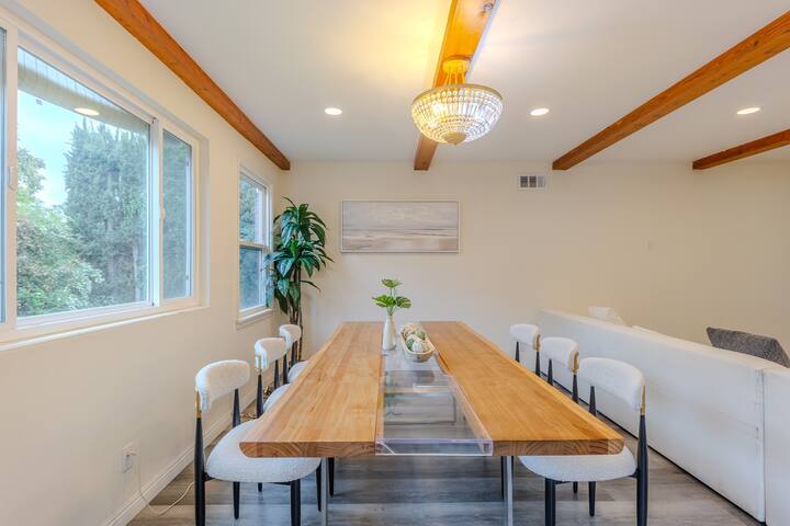 Modern One-Story Home + Relaxing Yard Space gallery image 5