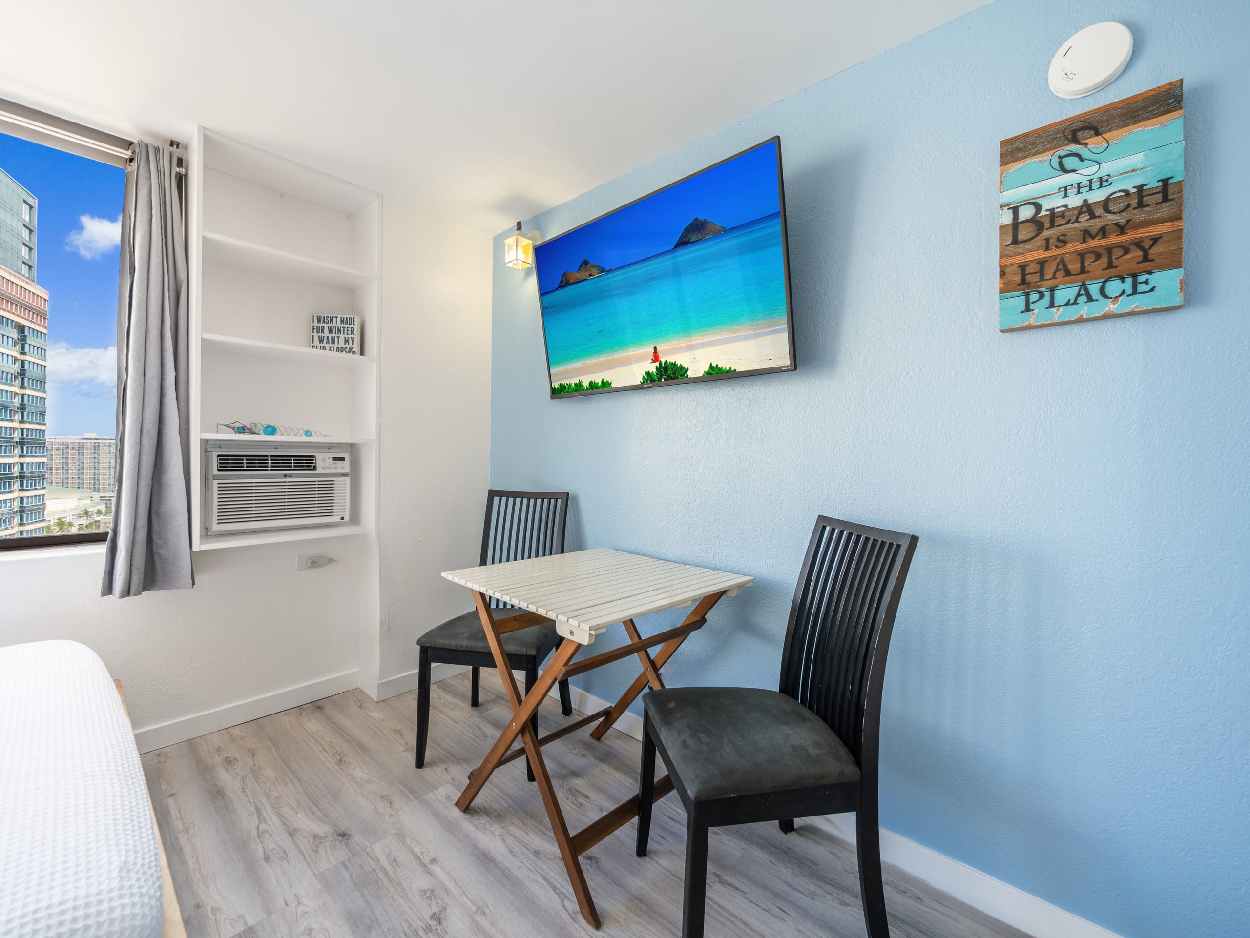 Renovated Cute Cozy Studio in Waikiki - Image 7