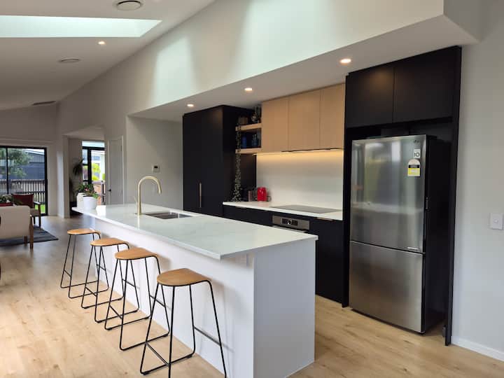 Papamoa Family Home - Papamoa