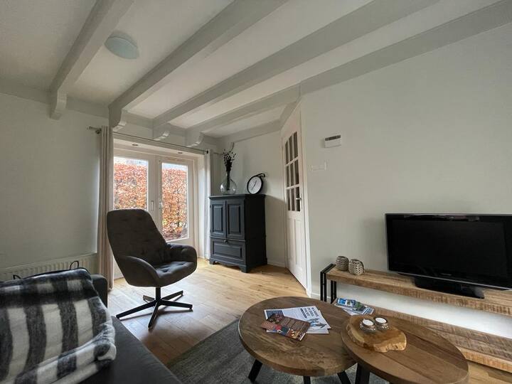 Huisje Op De Terp - Dokkum