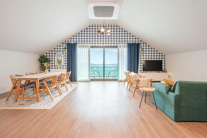 6. A301 포르투 로프트 (신축) 발코니, 산전망, 층고 높음 (기준4인/최대6인) - 소흘읍