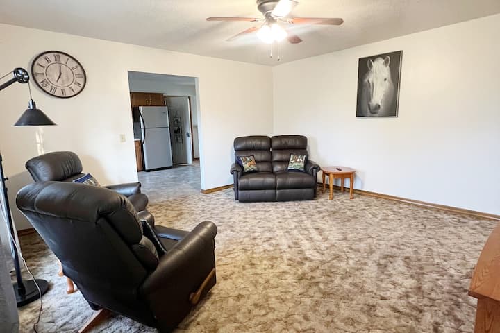 Horse Hideaway: Pet Friendly Fenced Yard 2br - Tennessee