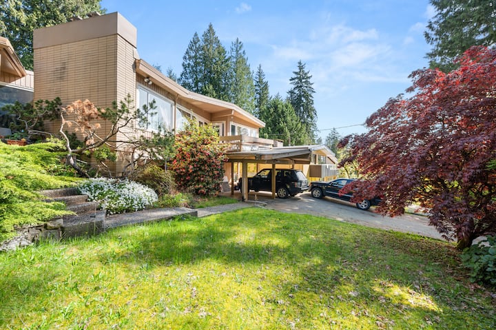 ~Refined North Shore 3br Retreat - 北溫哥華市