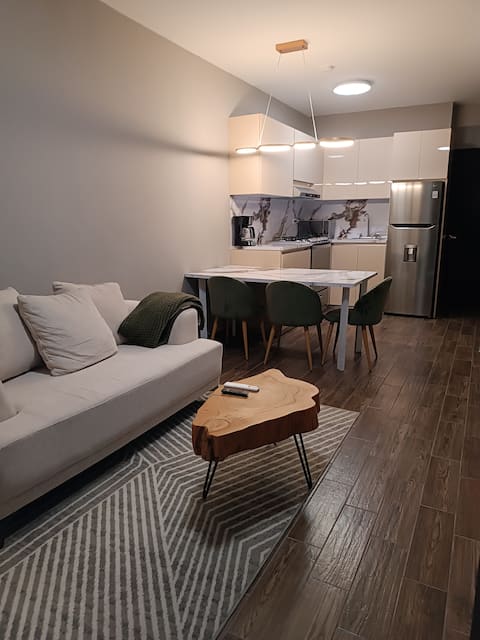 Top performing Airbnb: Super apartment near the airport. We invoice! in La Victoria