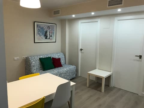 Airbnb con mejor rendimiento: 11. Aparts. Zentrum. University/Tram Line. en Universidad