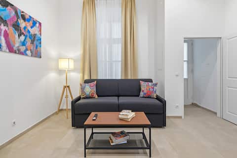 Erfolgreiche Airbnb-Immobilie: Designer Apartment near Opera in Wien