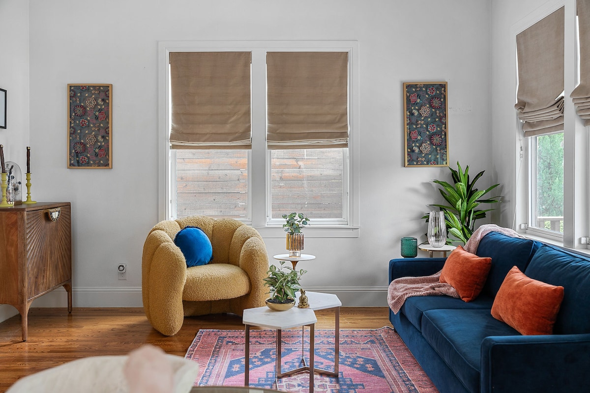Top Airbnb: Dream Home Not Townhome | Walk to the Park no 4728 in Munger Place Historic District