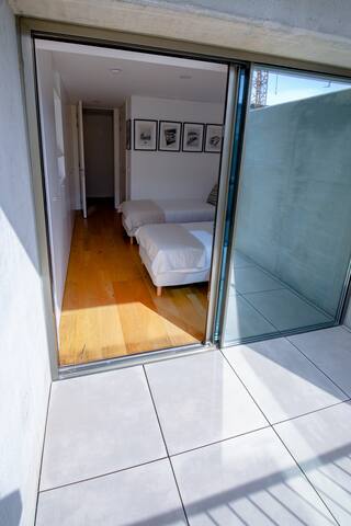 Atlantis Ocean Front gallery image 3