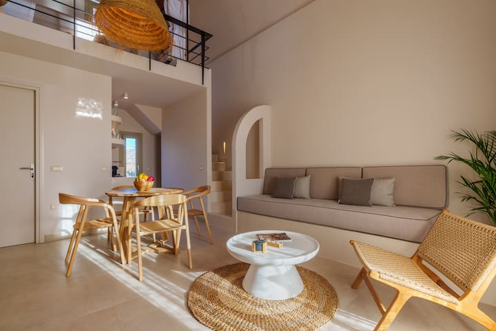 Halo Santorini Two Bedroom Villa - Santorini