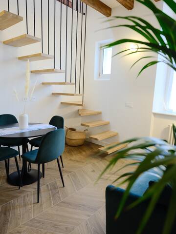 GG Vatican Townhouse gallery image 5