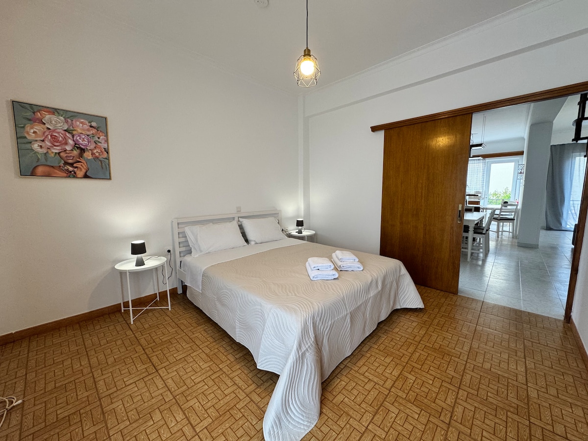 საძინებელი 1