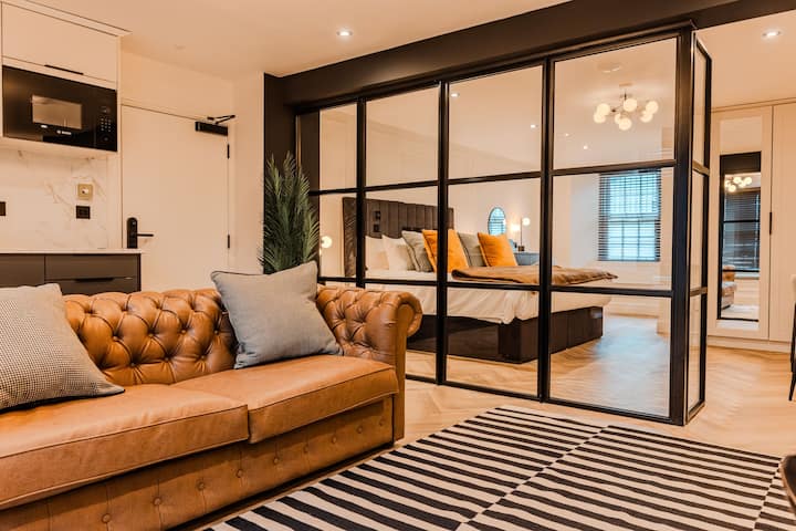 Georgian-elegant Luxury, 5mins Ayr Beach/centre! - Ayr